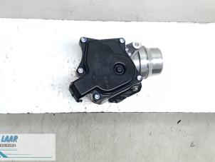 Gebruikte Gasklephuis Dacia Sandero II 1.5 dCi 90 Prijs € 150,00 Margeregeling aangeboden door Autodemontage van de Laar