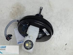 Gebruikte Rembekrachtiger Dacia Sandero II 1.5 dCi 90 Prijs € 140,00 Margeregeling aangeboden door Autodemontage van de Laar