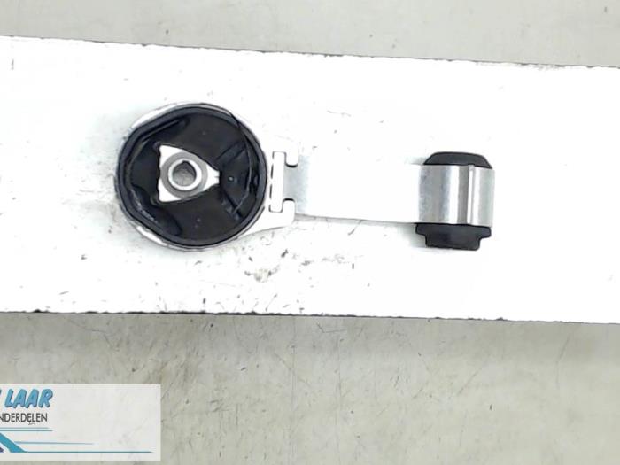 Gebruikte Motorrubber Renault Grand Scénic III (JZ) 1.6 16V Bifuel Prijs € 35,00 Margeregeling aangeboden door Autodemontage van de Laar