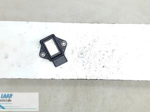 Gebruikte Computer esp Renault Megane II CC (EM) 1.6 16V Prijs € 40,00 Margeregeling aangeboden door Autodemontage van de Laar