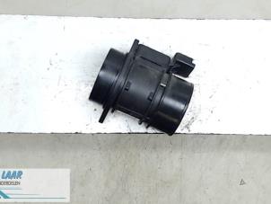 Gebruikte Luchtmassameter Renault Megane II (BM/CM) 1.9 dCi 120 Prijs € 60,00 Margeregeling aangeboden door Autodemontage van de Laar