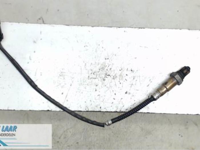 Gebruikte Lambda Sonde Renault Megane II CC (EM) 2.0 16V Prijs € 50,00 Margeregeling aangeboden door Autodemontage van de Laar