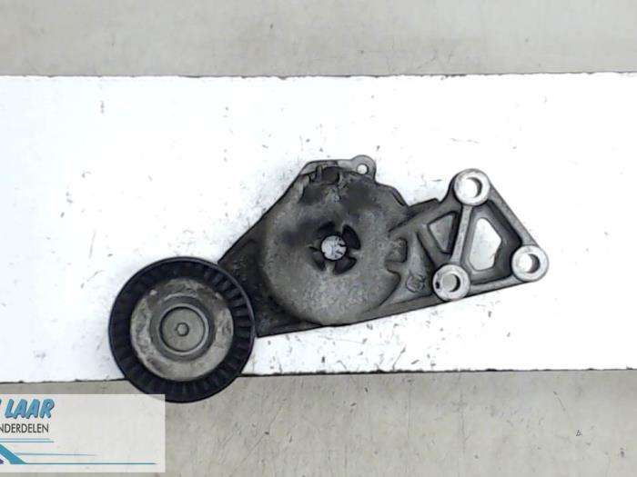 Gebruikte Spanrol V-Snaar Volkswagen Golf IV (1J1) 1.6 Prijs € 30,00 Margeregeling aangeboden door Autodemontage van de Laar