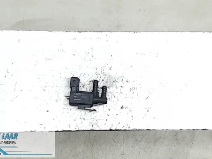 Gebruikte Diversen Volvo V40 (VW) 1.8 16V Prijs € 20,00 Margeregeling aangeboden door Autodemontage van de Laar