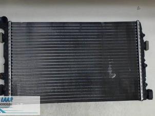 Gebruikte Radiateur Seat Ibiza III (6L1) 1.4 16V 85 Prijs € 35,00 Margeregeling aangeboden door Autodemontage van de Laar