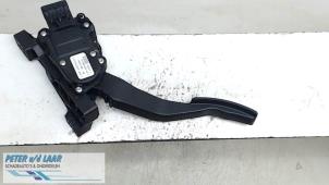 Gebruikte Gaspedaal Smart Forfour (454) 1.3 16V Prijs € 50,00 Margeregeling aangeboden door Autodemontage van de Laar