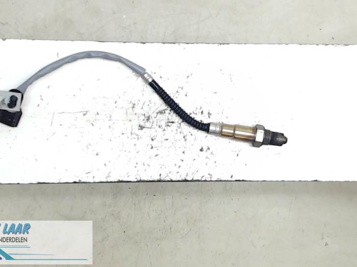 Lambda Sonde van een Renault Laguna III (BT) 2.0 Turbo 16V 2007