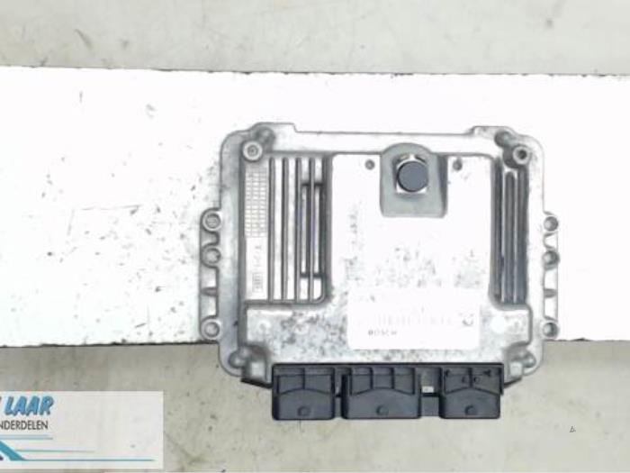 Gebruikte Computer Motormanagement Ford Fiesta 6 (JA8) Prijs € 150,00 Margeregeling aangeboden door Autodemontage van de Laar