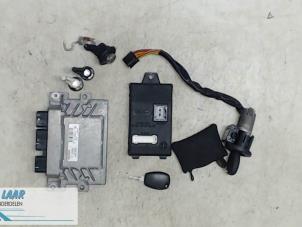 Gebruikte Computer Motormanagement Dacia Sandero I (BS) 1.2 16V Prijs € 160,00 Margeregeling aangeboden door Autodemontage van de Laar