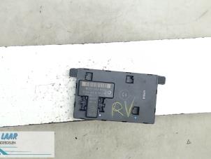 Gebruikte Sam module Mercedes C Combi (S203) 2.0 C-180 16V Prijs € 40,00 Margeregeling aangeboden door Autodemontage van de Laar