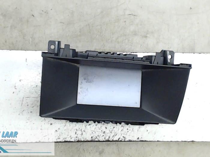 Gebruikte Display Interieur Opel Astra H (L48) 1.8 16V Prijs € 70,00 Margeregeling aangeboden door Autodemontage van de Laar