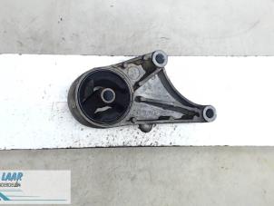 Gebruikte Motorrubber Opel Astra H (L48) 1.8 16V Prijs € 35,00 Margeregeling aangeboden door Autodemontage van de Laar
