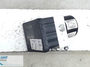 Gebruikte ABS Pomp Ford C-Max (DM2) 1.6 16V Prijs € 180,00 Margeregeling aangeboden door Autodemontage van de Laar