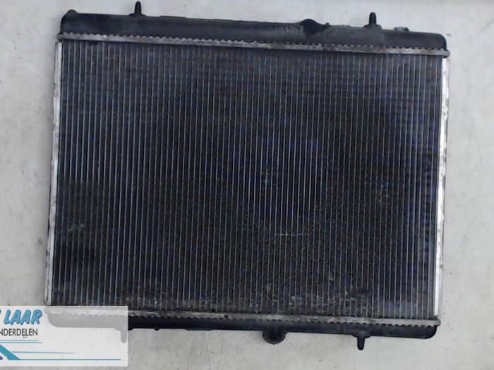 Gebruikte Radiateur Citroen C4 Grand Picasso (UA) 1.6 HDiF 16V 110 Prijs € 35,00 Margeregeling aangeboden door Autodemontage van de Laar
