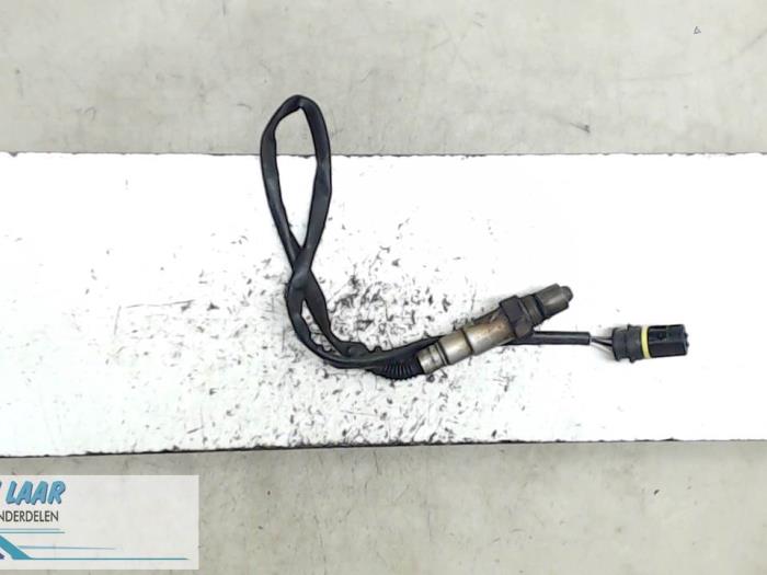 Gebruikte Lambda Sonde Mercedes C (W203) 2.0 C-200K 16V Prijs € 40,00 Margeregeling aangeboden door Autodemontage van de Laar
