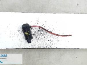 Gebruikte Ruitensproeierpomp voor Chevrolet Matiz 0.8 S,SE Prijs € 10,00 Margeregeling aangeboden door Autodemontage van de Laar
