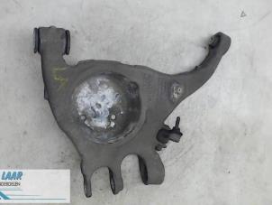 Gebruikte Draagarm links-achter Audi A6 Avant Quattro (C6) 3.0 TDI V6 24V Prijs € 70,00 Margeregeling aangeboden door Autodemontage van de Laar