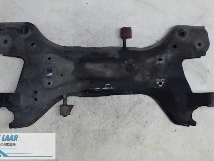 Gebruikte Subframe Skoda Fabia II Combi 1.2i 12V Prijs € 120,00 Margeregeling aangeboden door Autodemontage van de Laar