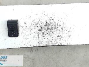 Gebruikte Spiegel Schakelaar Fiat Punto Grande Prijs € 20,00 Margeregeling aangeboden door Autodemontage van de Laar