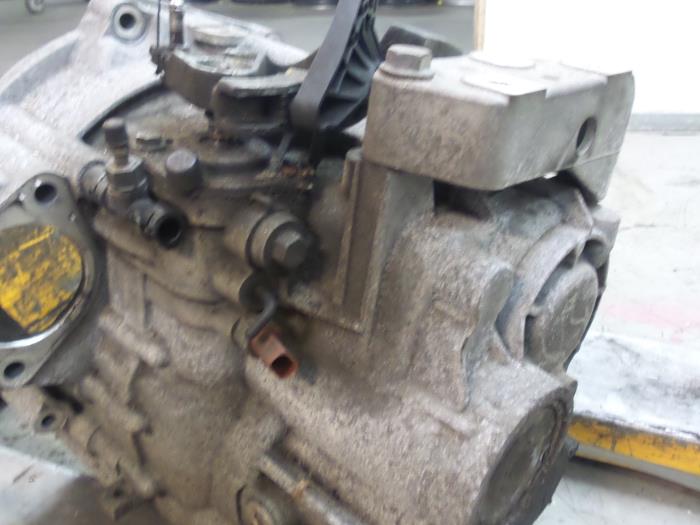 Gebruikte Versnellingsbak Audi TT (8J3) 2.0 TFSI 16V Prijs € 750,00 Margeregeling aangeboden door Autodemontage van de Laar