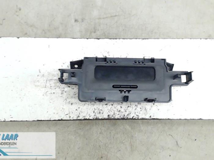 Gebruikte Display Interieur Renault Megane II (BM/CM) 2.0 16V Prijs € 40,00 Margeregeling aangeboden door Autodemontage van de Laar