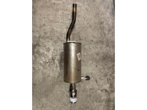 Gebruikte Uitlaat Einddemper Dacia Sandero I (BS) 1.6 MPI 85 Prijs € 50,00 Margeregeling aangeboden door Autodemontage van de Laar