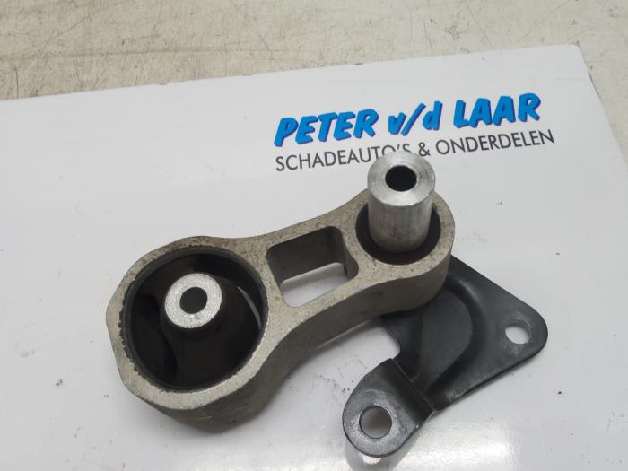 Gebruikte Motorrubber Ford Fiesta 6 (JA8) 1.0 EcoBoost 12V 125 Van Prijs € 30,00 Margeregeling aangeboden door Autodemontage van de Laar