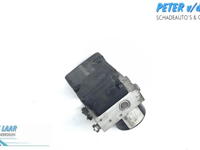 Gebruikte ABS Pomp Ford Transit Connect 1.8 TDCi 75 Prijs € 150,00 Margeregeling aangeboden door Autodemontage van de Laar