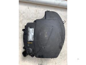 Gebruikte Luchtfilterhuis Dacia Sandero I (BS) 1.6 MPI 85 Prijs € 50,00 Margeregeling aangeboden door Autodemontage van de Laar