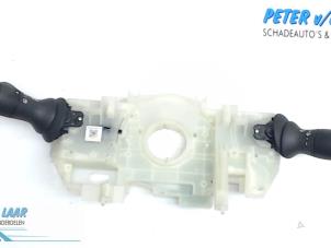 Gebruikte Combischakelaar Stuurkolom Renault Master III (MA/MB/MC/MD/MH/MF/MG/MH) 2.3 dCi 16V Prijs € 150,00 Margeregeling aangeboden door Autodemontage van de Laar