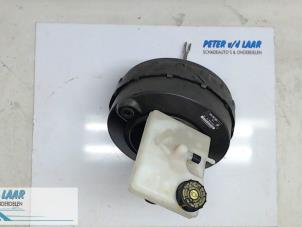 Gebruikte Rembooster Renault Master III (MA/MB/MC/MD/MH/MF/MG/MH) 2.3 dCi 16V Prijs € 120,00 Margeregeling aangeboden door Autodemontage van de Laar