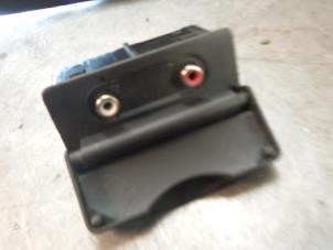 Gebruikte Diversen Renault Twingo II (CN) 1.2 16V Prijs € 20,00 Margeregeling aangeboden door Autodemontage van de Laar