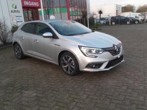 Gebruikte Lambda Sonde Renault Megane IV (RFBB) 1.6 Energy dCi 130 Prijs € 100,00 Margeregeling aangeboden door Autodemontage van de Laar