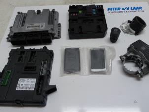 Computer Motormanagement van een Renault Megane IV (RFBB) 1.6 Energy dCi 130 2016