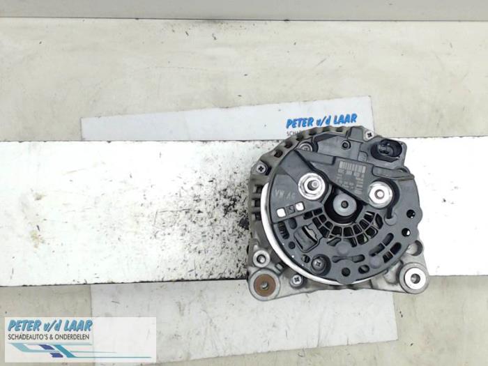 Gebruikte Alternator Volkswagen Golf VI (5K1) 1.4 TSI 122 16V Prijs € 100,00 Margeregeling aangeboden door Autodemontage van de Laar