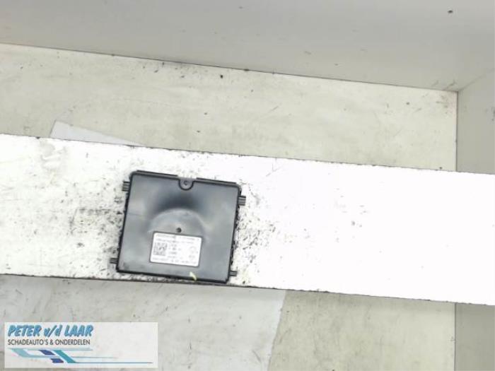Gebruikte Airco deel (div) Renault Clio IV (5R) 0.9 Energy TCE 90 12V Prijs € 80,00 Margeregeling aangeboden door Autodemontage van de Laar