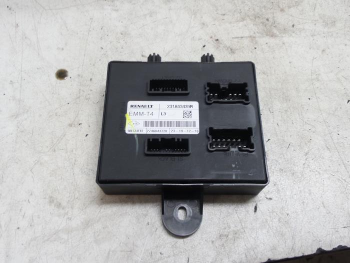 Gebruikte Renault Clio Start/Stop computer 231A03439R H4B408 PETER