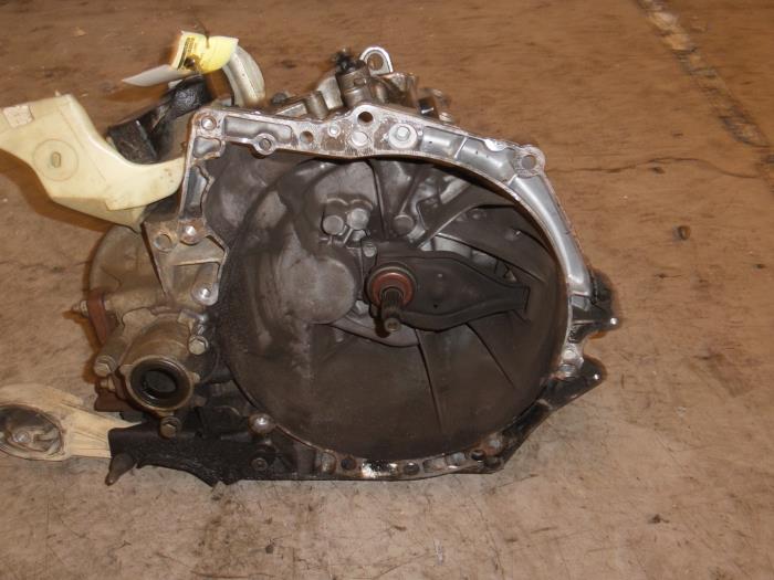 Versnellingsbak van een Citroën C3 Picasso (SH) 1.6 HDi 90 2011