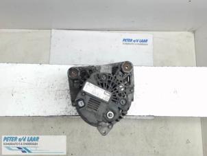 Gebruikte Dynamo Renault Megane II Grandtour (KM) 1.9 dCi 120 Prijs € 50,00 Margeregeling aangeboden door Autodemontage van de Laar