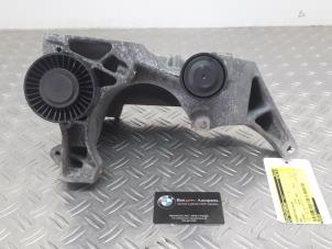 Gebruikte Dynamosteun boven BMW 3-Serie Prijs op aanvraag aangeboden door Benzon Autodemontage