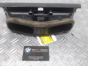 Gebruikte Luchtrooster Dashboard BMW 6-Serie Prijs op aanvraag aangeboden door Benzon Autodemontage