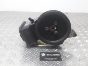 Gebruikte Pomp Servo BMW 5-Serie Prijs op aanvraag aangeboden door Benzon Autodemontage