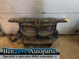 Gebruikte Frontpaneel BMW 1-Serie Prijs € 70,00 Margeregeling aangeboden door Benzon Autodemontage