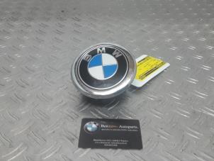 Gebruikte Kofferdeksel Slotmechaniek BMW 1-Serie Prijs op aanvraag aangeboden door Benzon Autodemontage
