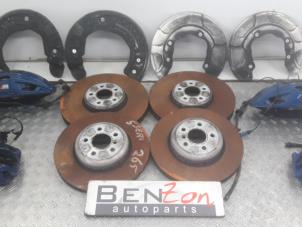 Gebruikte Remklauw (Tang) links-achter BMW 5-Serie Prijs op aanvraag aangeboden door Benzon Autodemontage