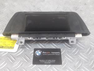 Gebruikte Display Multi Media regelunit BMW 3-Serie Prijs op aanvraag aangeboden door Benzon Autodemontage