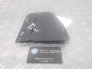 Gebruikte Grille Houder BMW 4-Serie Prijs op aanvraag aangeboden door Benzon Autodemontage