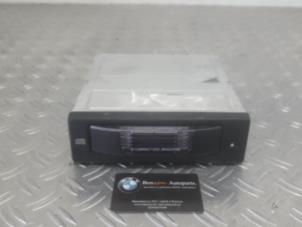 Gebruikte CD Wisselaar BMW 5-Serie Prijs op aanvraag aangeboden door Benzon Autodemontage