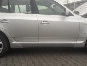 Gebruikte Sideskirt rechts BMW X3 Prijs op aanvraag aangeboden door Benzon Autodemontage