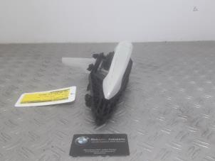 Gebruikte Portiergreep 4Deurs rechts-voor BMW 2-Serie Prijs op aanvraag aangeboden door Benzon Autodemontage